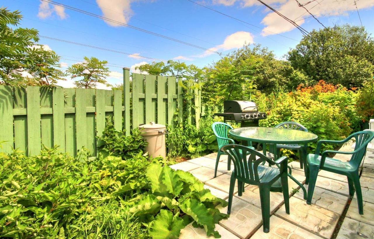 Vieille Maison Rustique Espace Interessant Québec Zewnętrze zdjęcie
